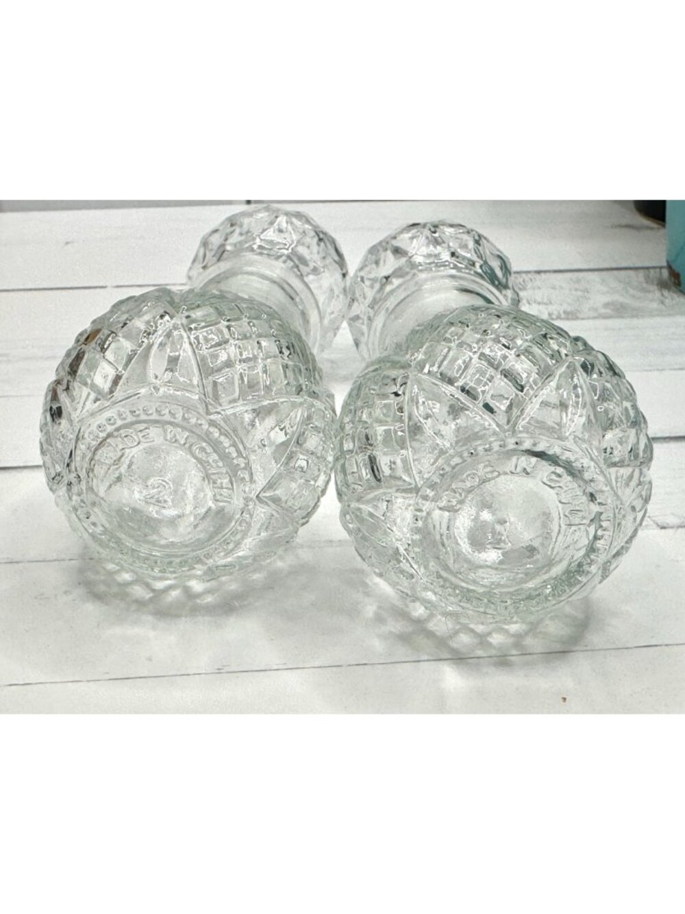 Vintage Crystal-Cut Clear Glass Wine Decanters with Stoppers Pair - Picture 3 of 6